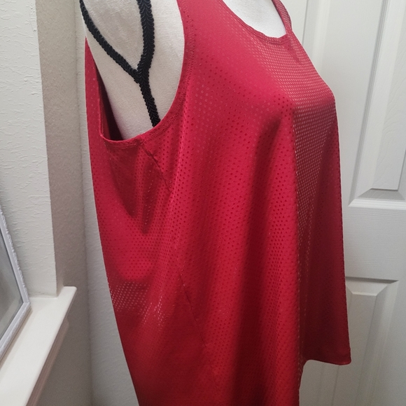 4/$25 Susan Graver Red Tank Blouse NWOT - Picture 4 of 7